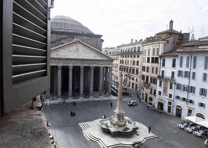Antico Del Sole Al Pantheon Hotel 4*